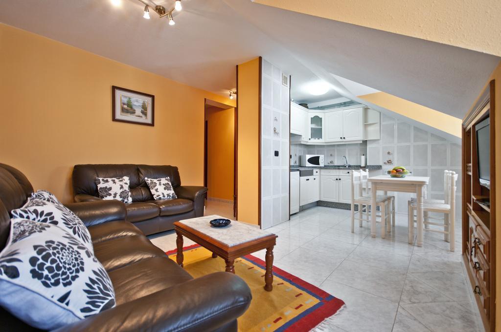 Apartamentos Casa Paulino Taramundi Buitenkant foto